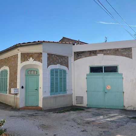 Studio climatisé avec parking et proche de la mer Carqueiranne Exterior foto
